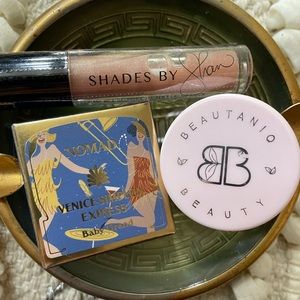 Nomad Express Eyeshadow, Shades by Shan lip gloss, Beautanio Beauty blush, NIB